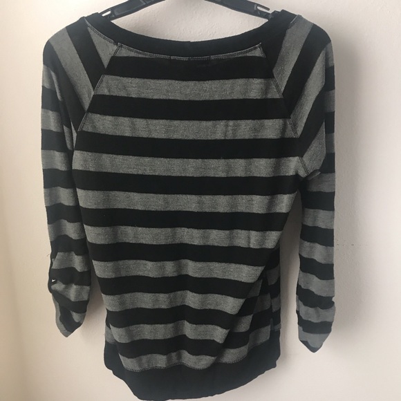 shirt - Picture 2 of 2